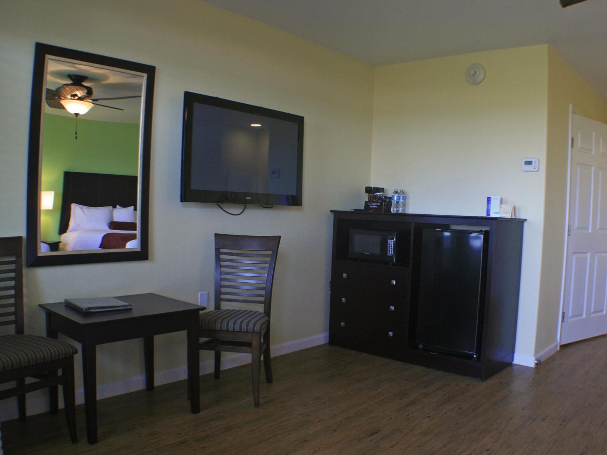 Ocean Village Hotel Surfside Beach Kültér fotó
